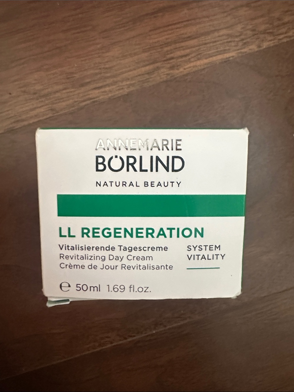 AnneMarie Borlind LL Regeneration Revitalizing Day Cream - 50mL - brand new